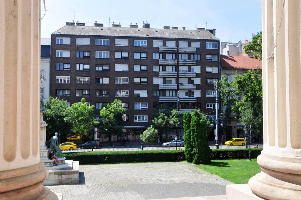 Central Apartment - Museum View Budapest Eksteriør bilde